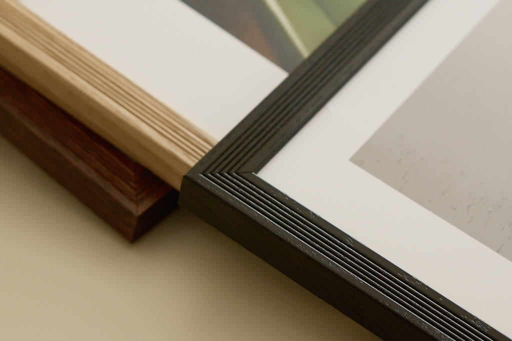 The Art of Framing: A Guide to Ribbed Frames | Postery