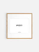 Cornice in legno chiaro con passe-partout bianco e poster Postery su parete bianca