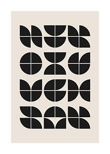Abstrakt plakat med sorte geometriske halvcirkler og kvartcirkler på beige baggrund