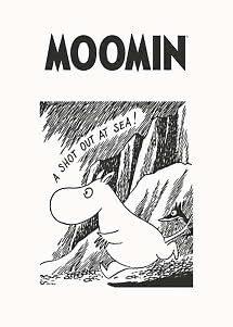Illustrazione Moomin in bianco e nero con Moomin tra le rocce e testo "A shot out at sea!"