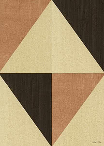 Geometrisk lærred med trekanter i sand, terrakotta og brun, der folder sig til en rombe