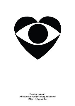 Minimalistisches Poster mit schwarzem Auge in Herzform und Ausstellungstext für Stockholm.