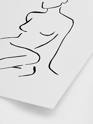 Minimalistisk stregtegning af en kvindekrop i sort på hvid plakat