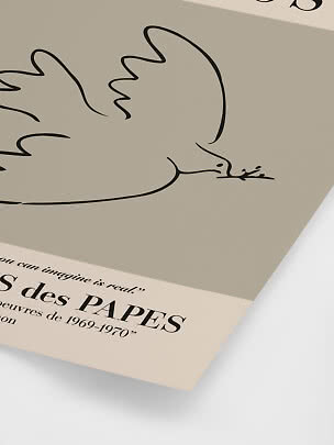 Poster minimalista con disegno lineare nero di una colomba con ramoscello su sfondo beige