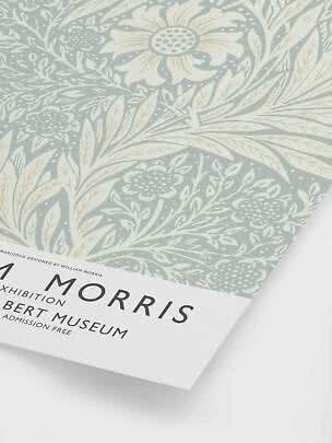 Póster con estampado floral azul claro y crema inspirado en William Morris