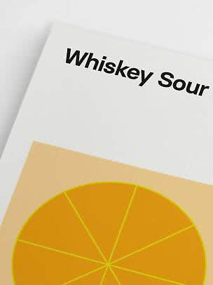Poster mit dem Text "Whiskey Sour" und einer grafischen Orangenscheibe