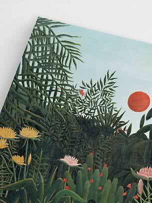 Illustration af frodig jungle med kaktus, blomster og rød sol mod lys blå himmel