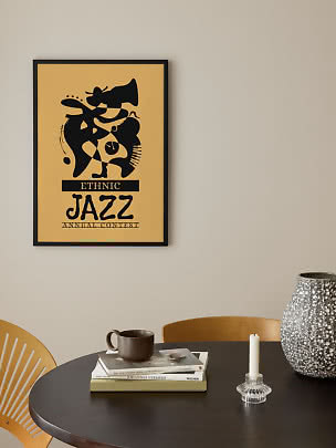 Poster jazz incorniciato con motivo astratto nero e scritta "Ethnic Jazz Annual Contest" su sfondo beige