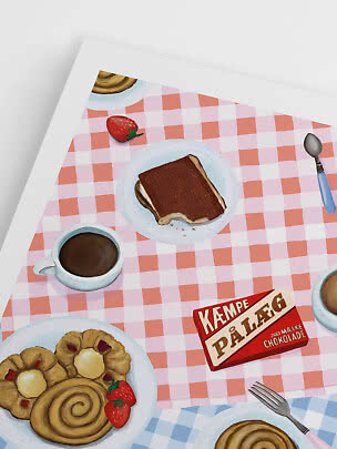 Illustratie van ontbijttafel met koffie, gebak, ijswafel en chocolade op geruit kleed
