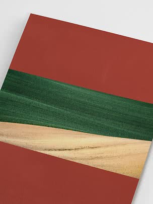 Abstrakt vægkunst med diagonale felter i terrakotta, mørkegrøn og naturtræ