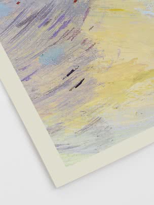 Abstrakter Kunstdruck mit weichen Pinselstrichen in Gelb, Lila und Hellblau