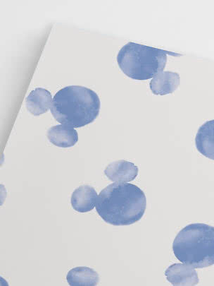 Surface blanche avec pois bleus effet aquarelle en motif dispersé