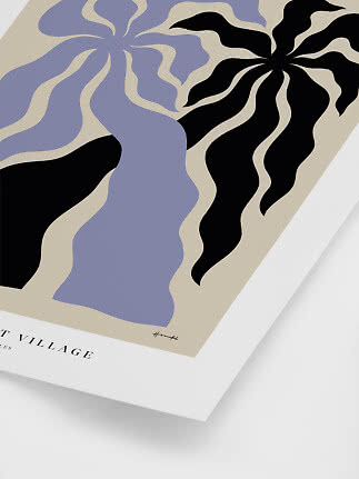 Abstrakt kunstplakat med bølgende blomsterformer i sort og lavendel på beige baggrund