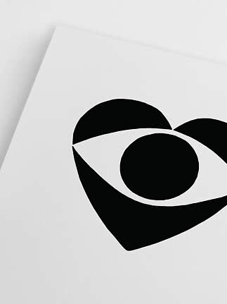 Minimalistisches Schwarz-Weiß-Poster mit abstraktem Augenmotiv auf weißem Hintergrund