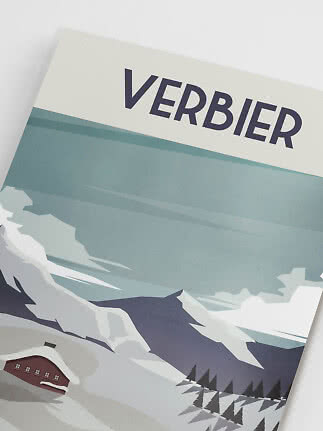 Plakat med teksten VERBIER og stiliseret vinterlandskab med bjerge, hytte og grantræer