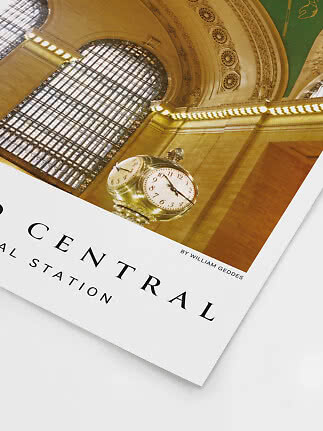 Poster von Grand Central Terminal mit goldener Bahnhofsuhr und Gewölbedecke