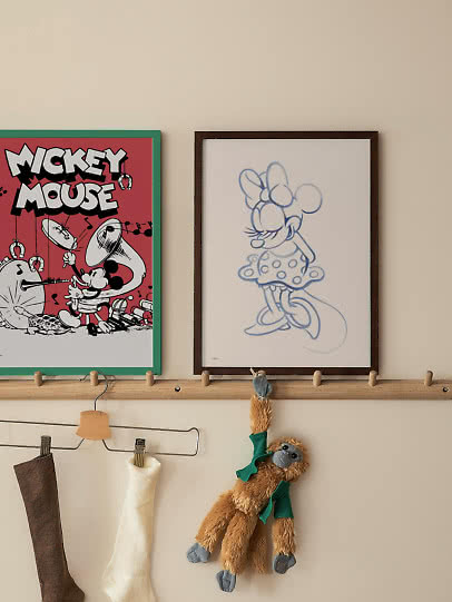 Disney poster – Minnie Mouse Shy Sparkle | Postery