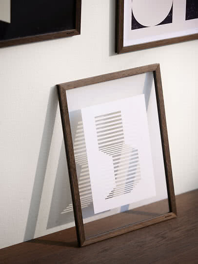 10％off MOEBE FRAMEとコルビュジェのポスター Oak frame – Moebe Frame Smoked Oak | Postery