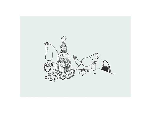 Disegno di due personaggi Moomin accanto a una torta alta a piani con stella sopra.