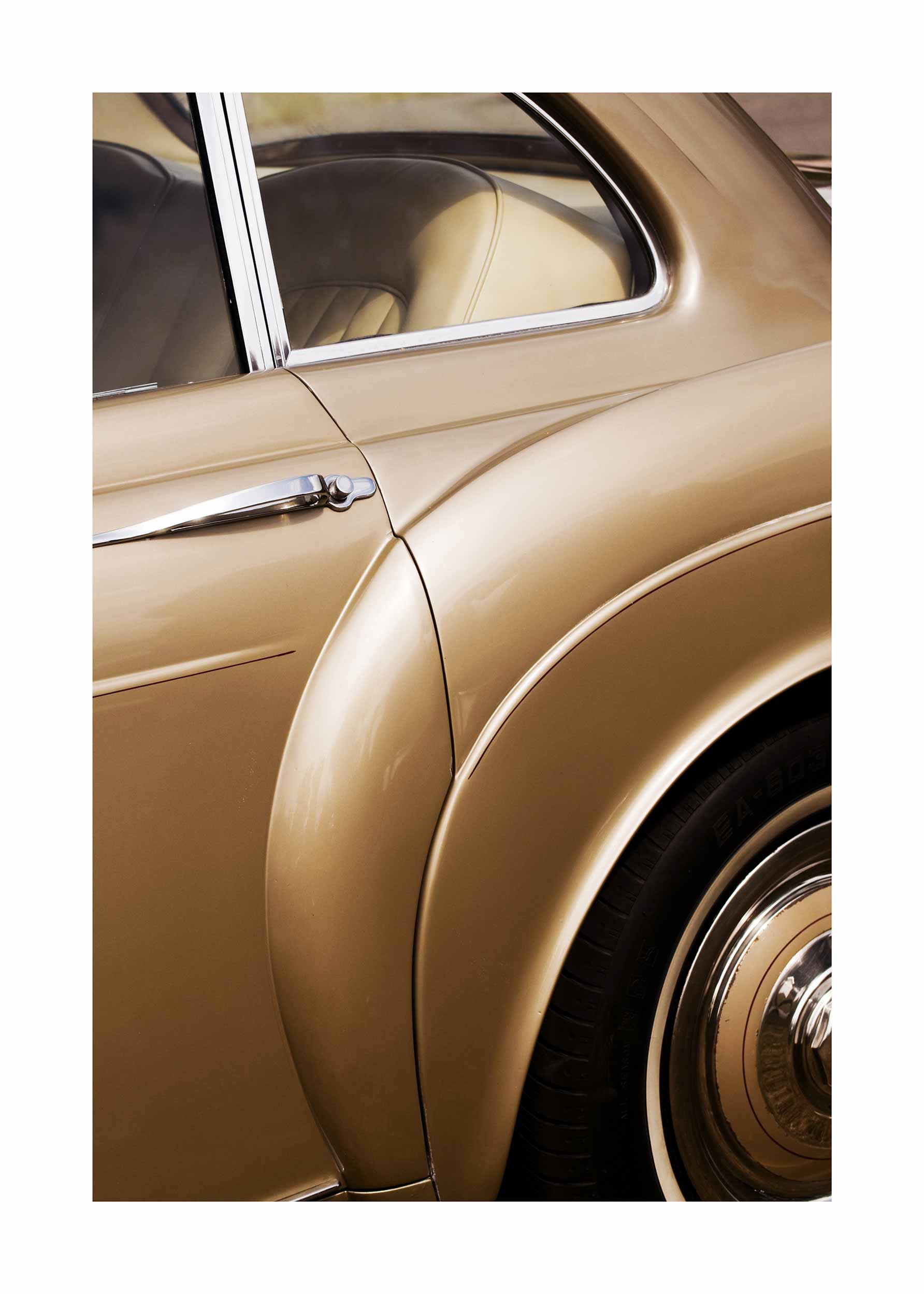 Classic Bronze Poster - Vintage car photography (30x40 cm)