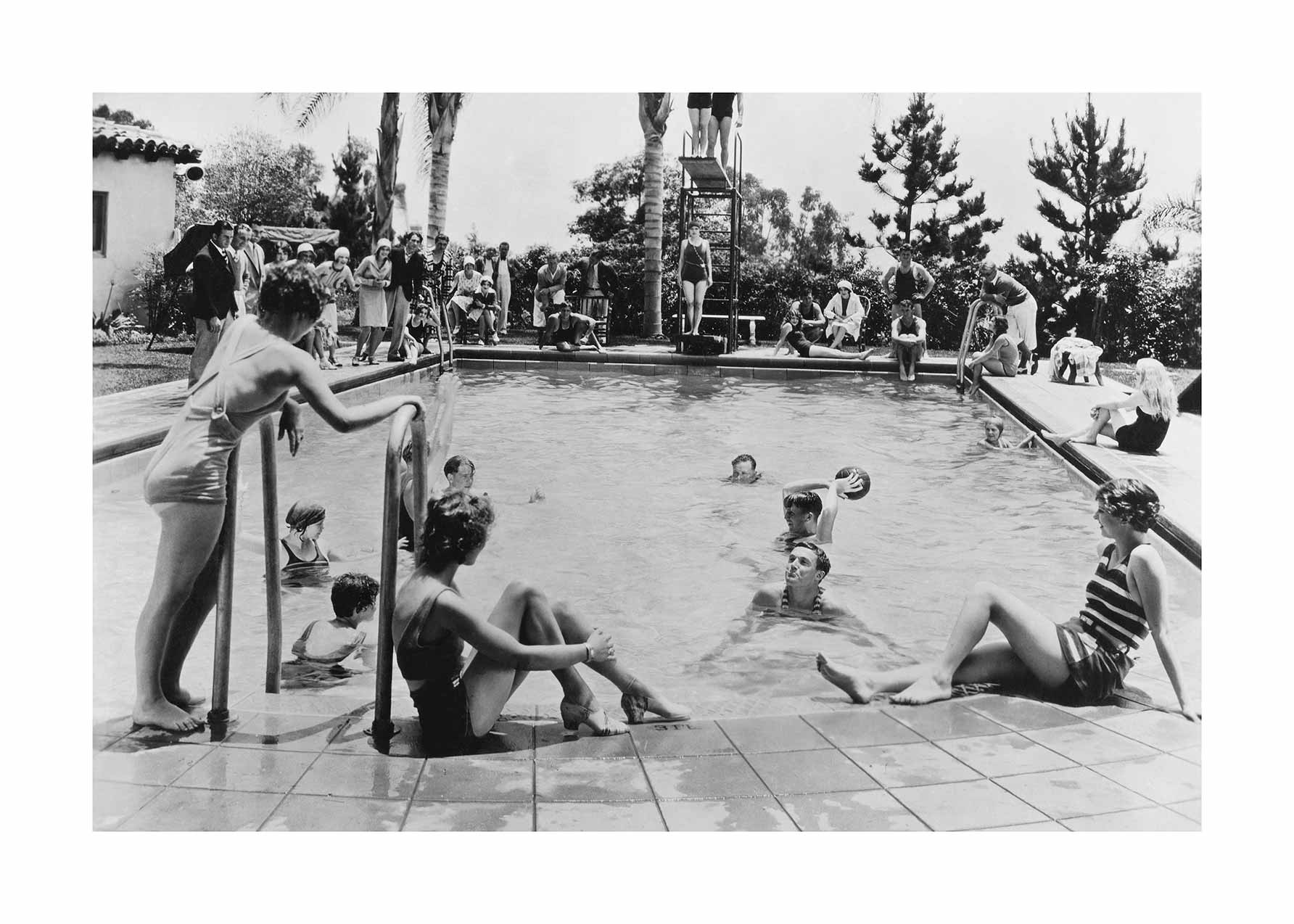 Good Old Days Poster - Schwarzweiße Poolfotografie (40x50 cm)