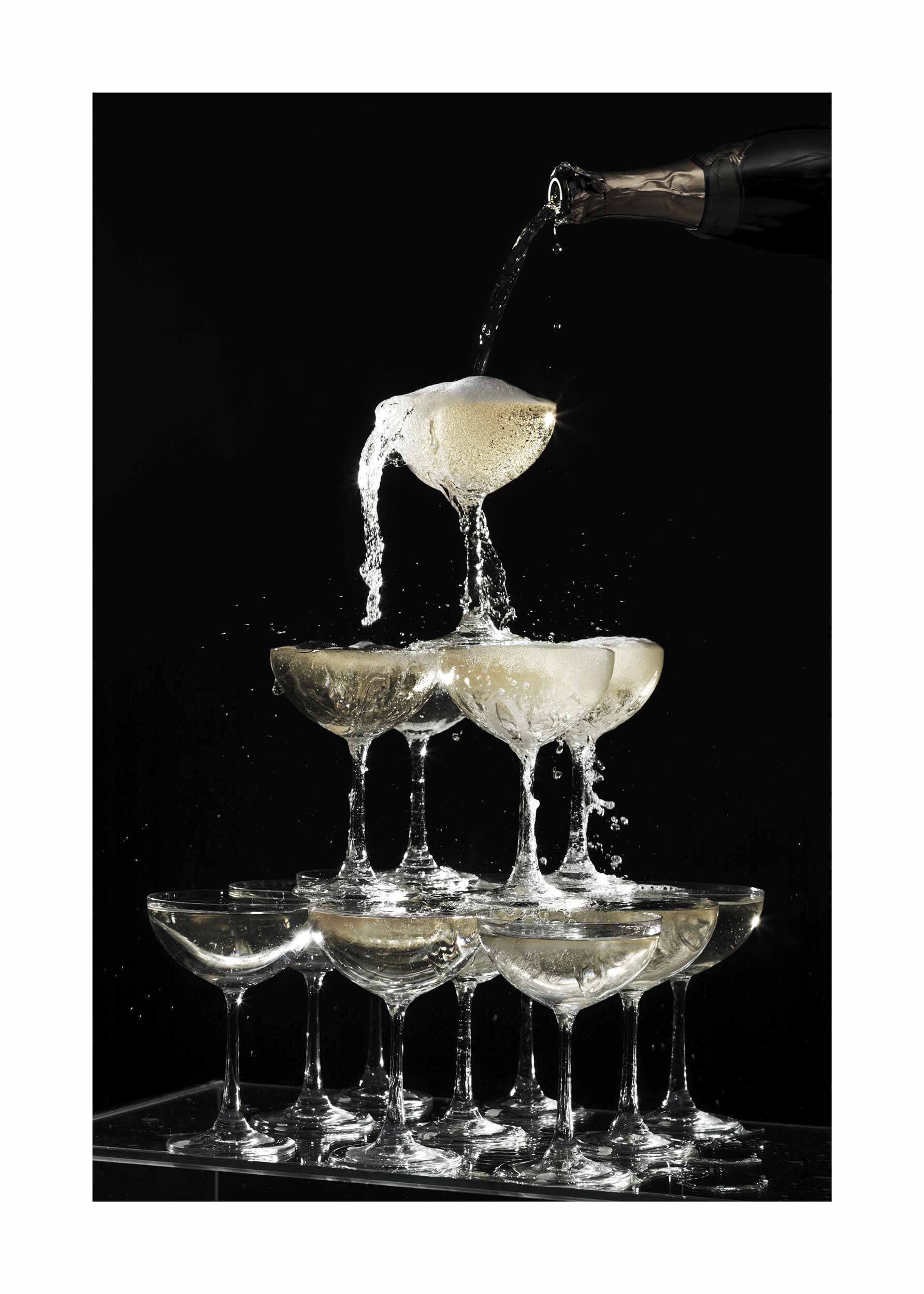 Black Champagne Fountain Poster - Drink photo (50x70 cm)