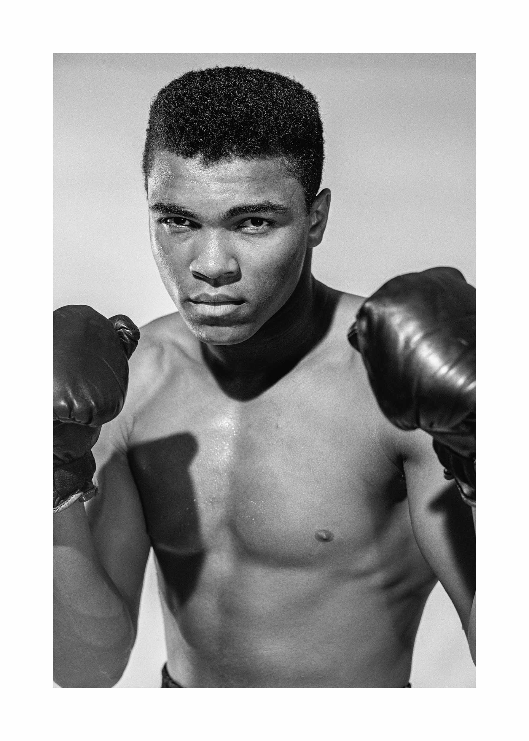 Muhammad Ali poster - Black and white portrait photography (50x70 cm)