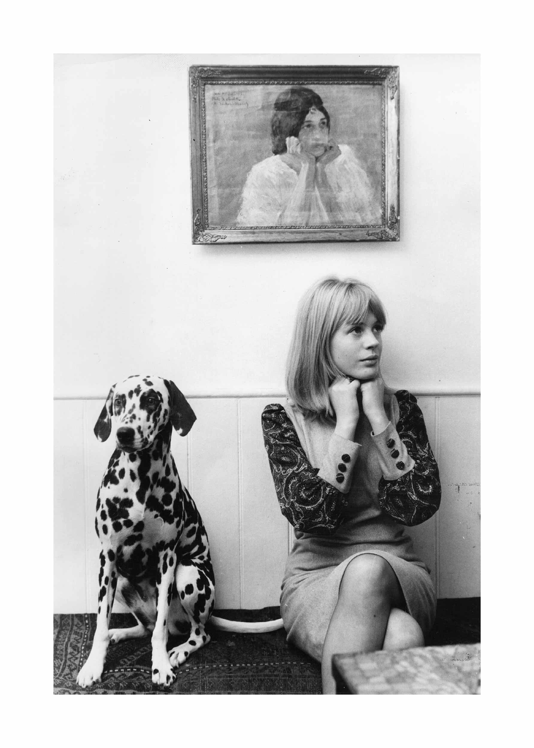 Pose Poster - Black and white portrait photography (70x100 cm)