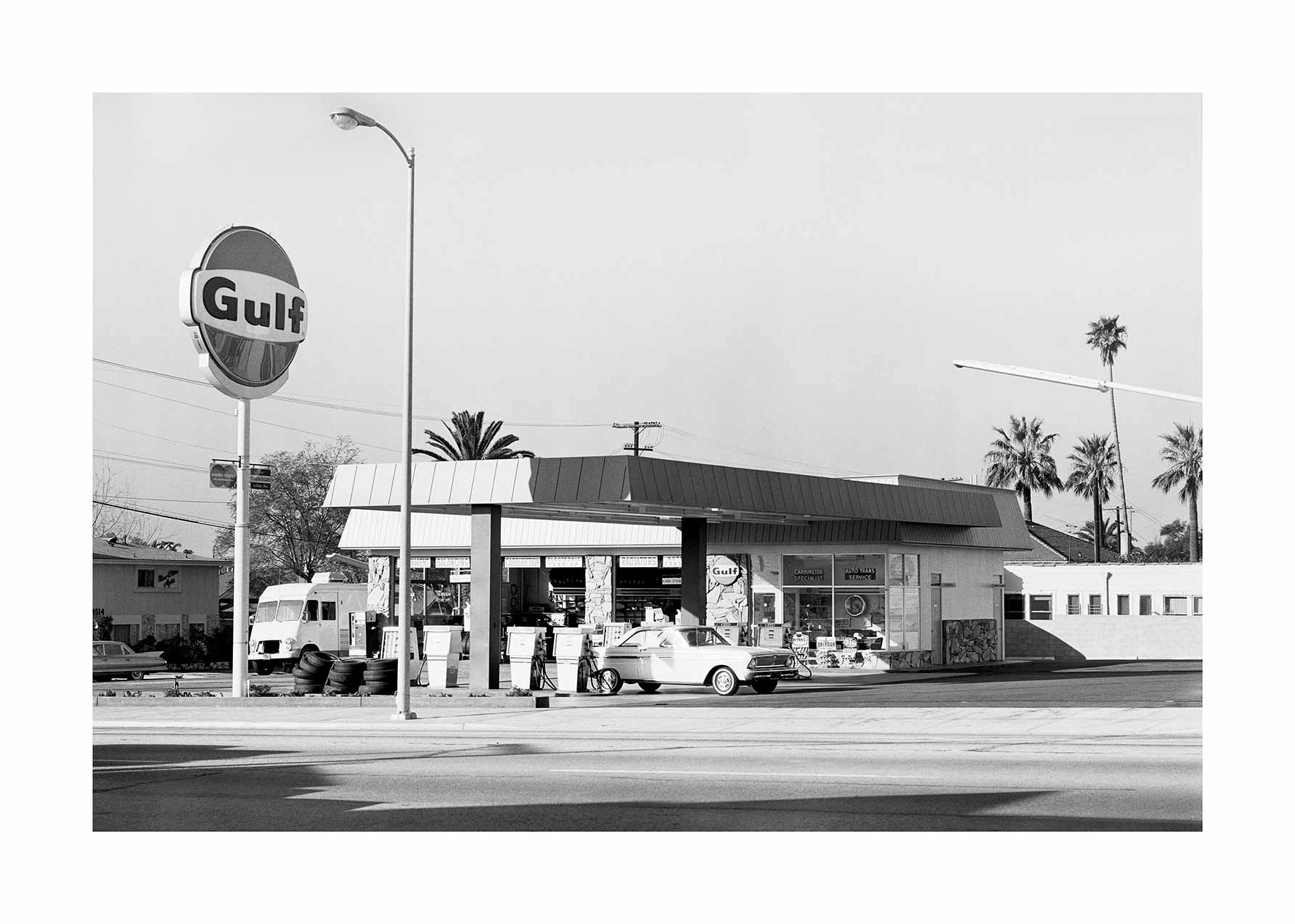 Petrol Station Poster - Black and white gas station photography (30x40 cm)