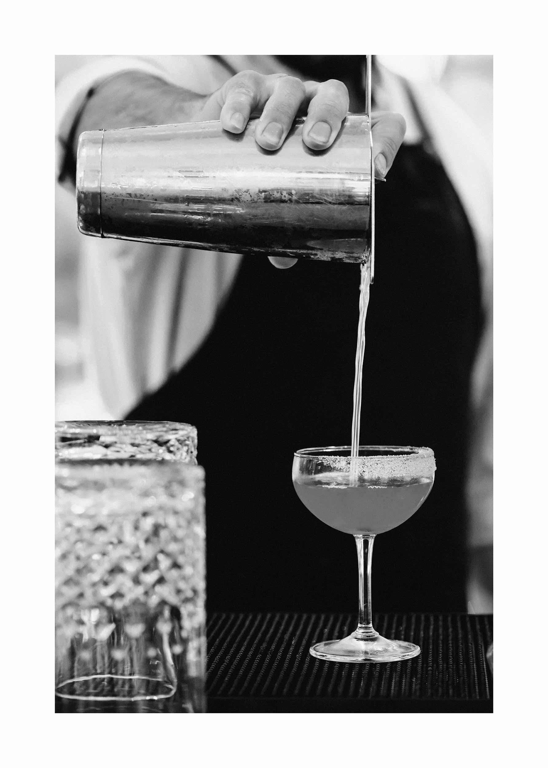 Drink Making Poster - Black and white drink photography (21x30 cm)