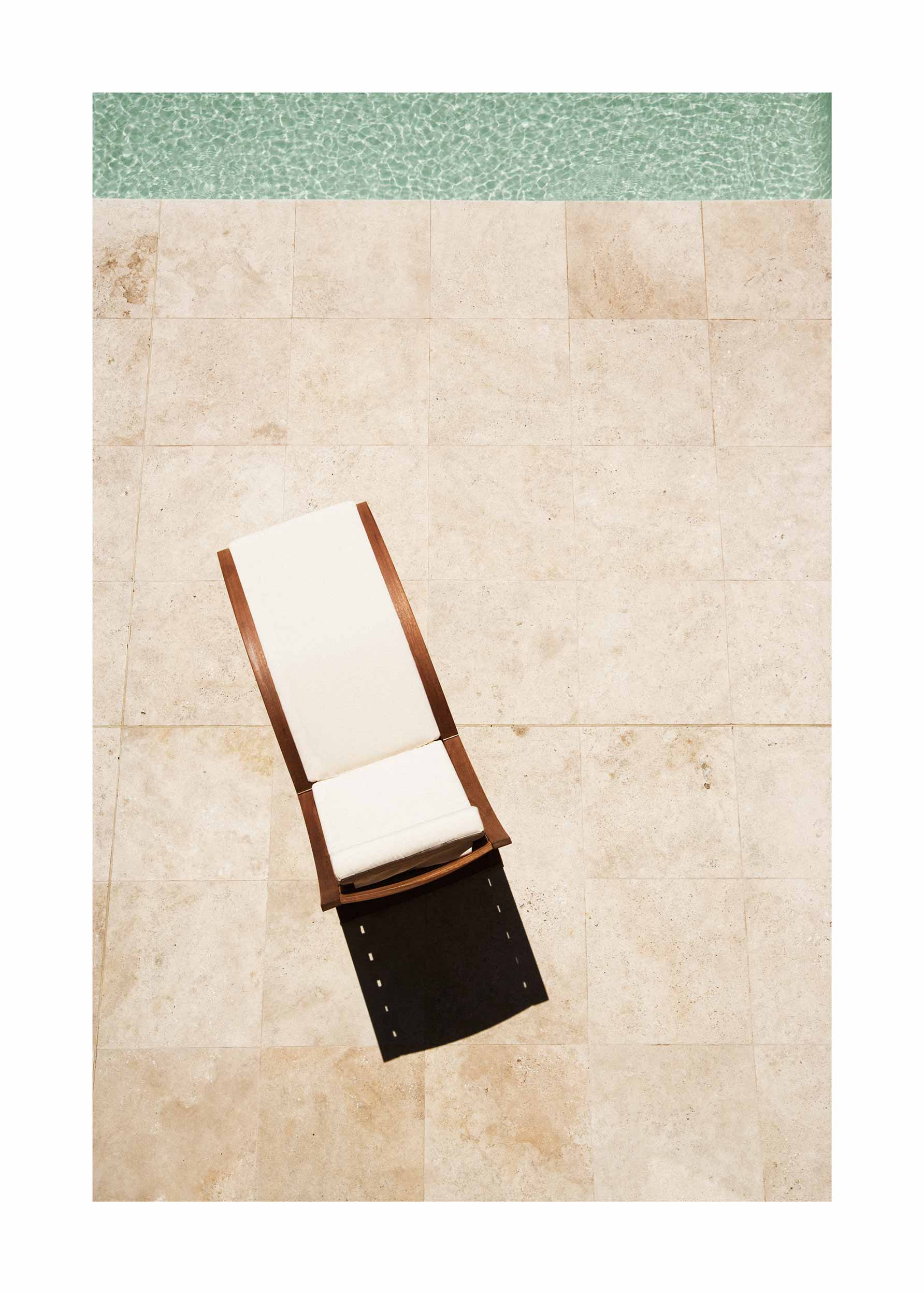 Empty Sunbed Poster - Pool photography (30x40 cm)