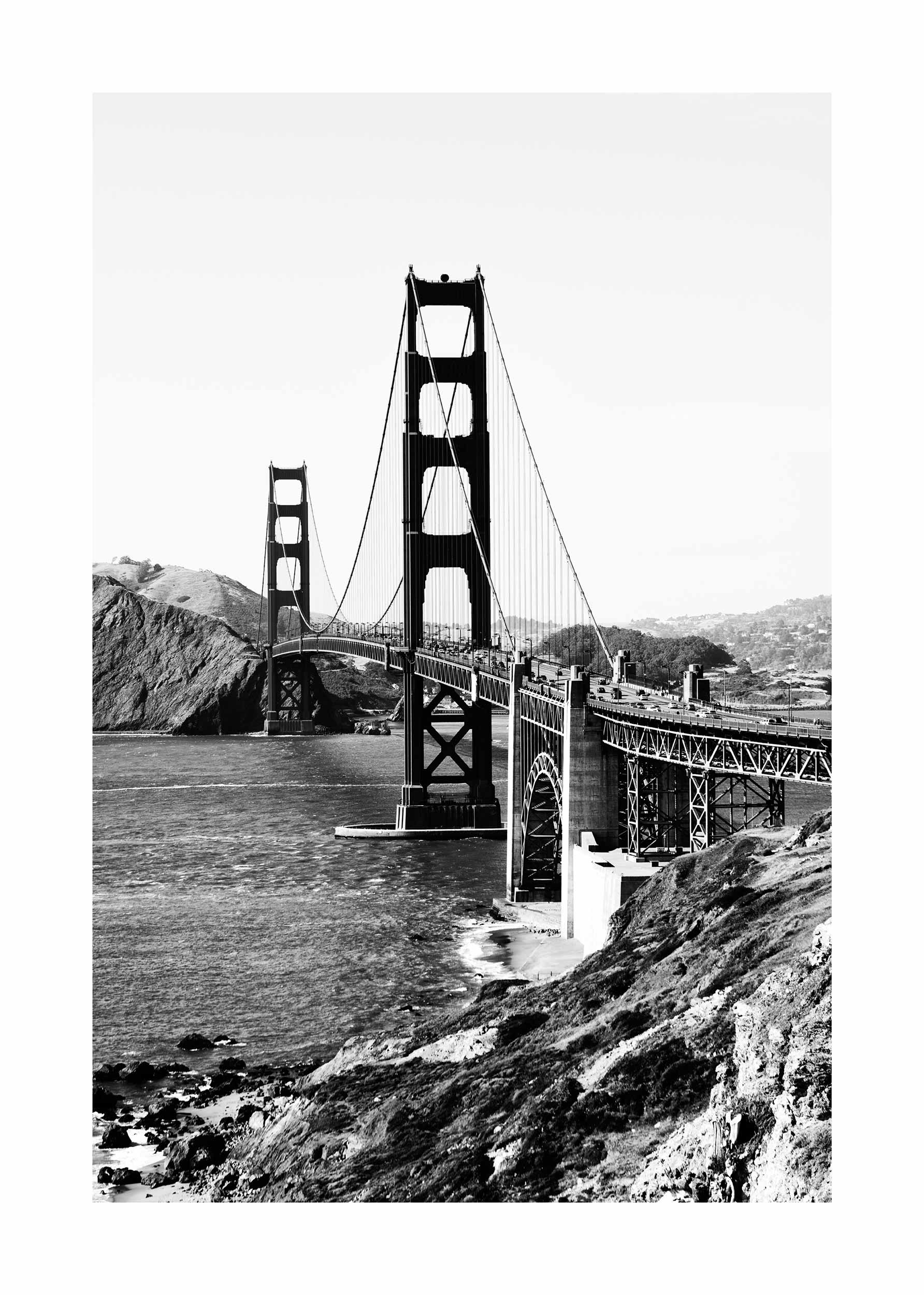 Golden Gate Bridge Poster - Schwarzweiße Architekturfotografie (40x50 cm)