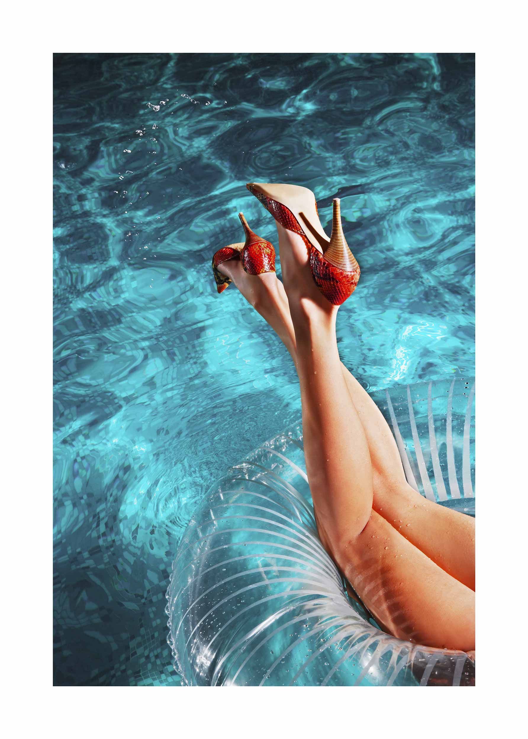 Swim Feet Poster - Fashion photography (40x50 cm)