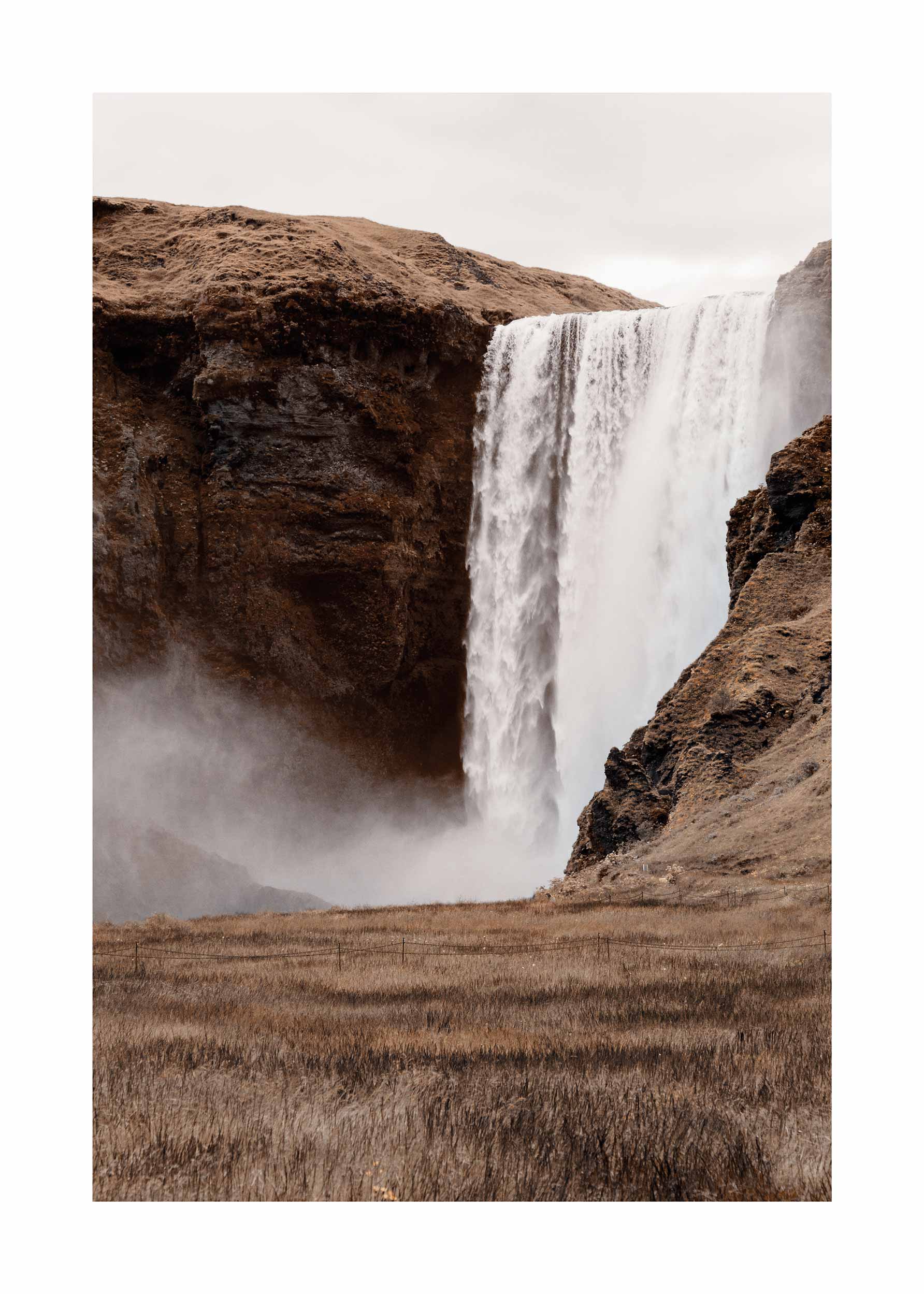 Earth Waterfall plakat - Naturfotografi (50x70 cm)