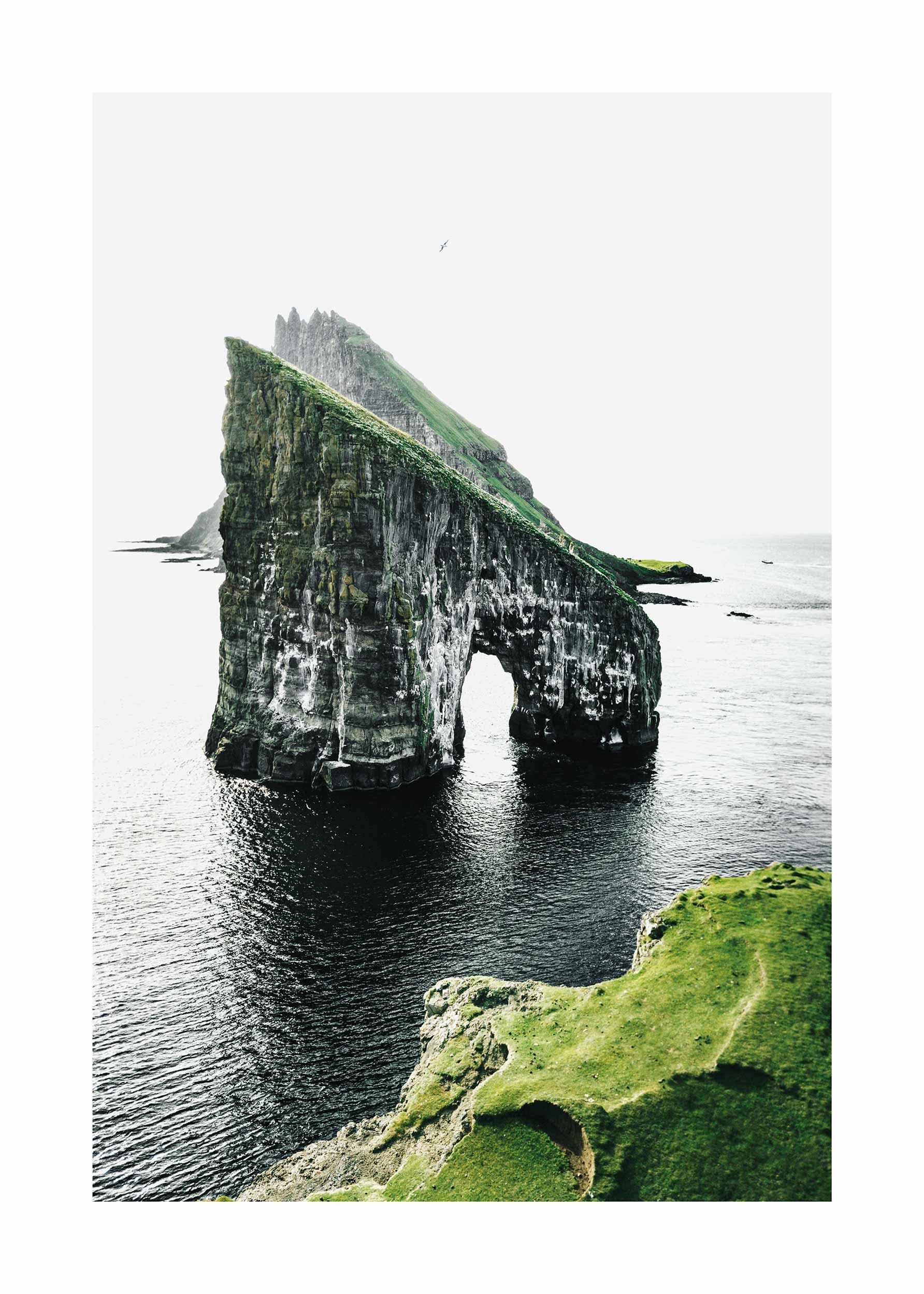 Faroe Cliff Poster - Coastal landscape photography (40x50 cm)