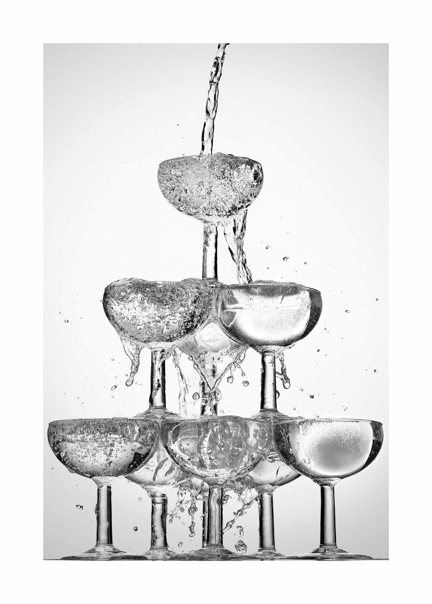 Pouring Champagne Poster - Black and white drink photo (70x100 cm)