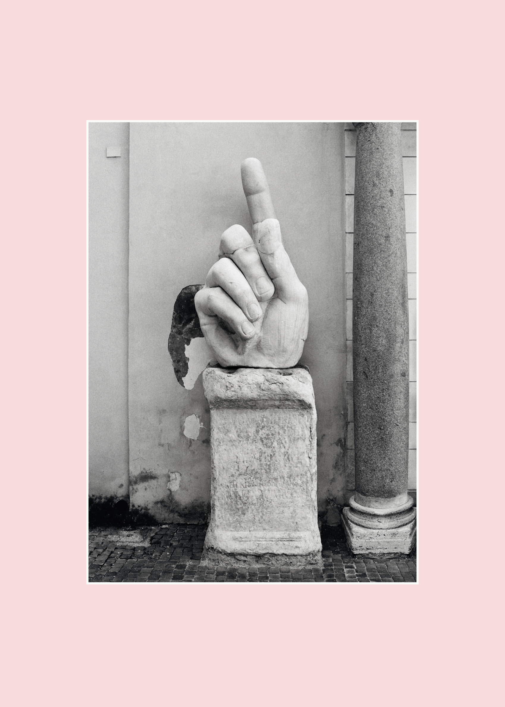 Hand of Constantine Pink Poster - Hand photography (40x50 cm)