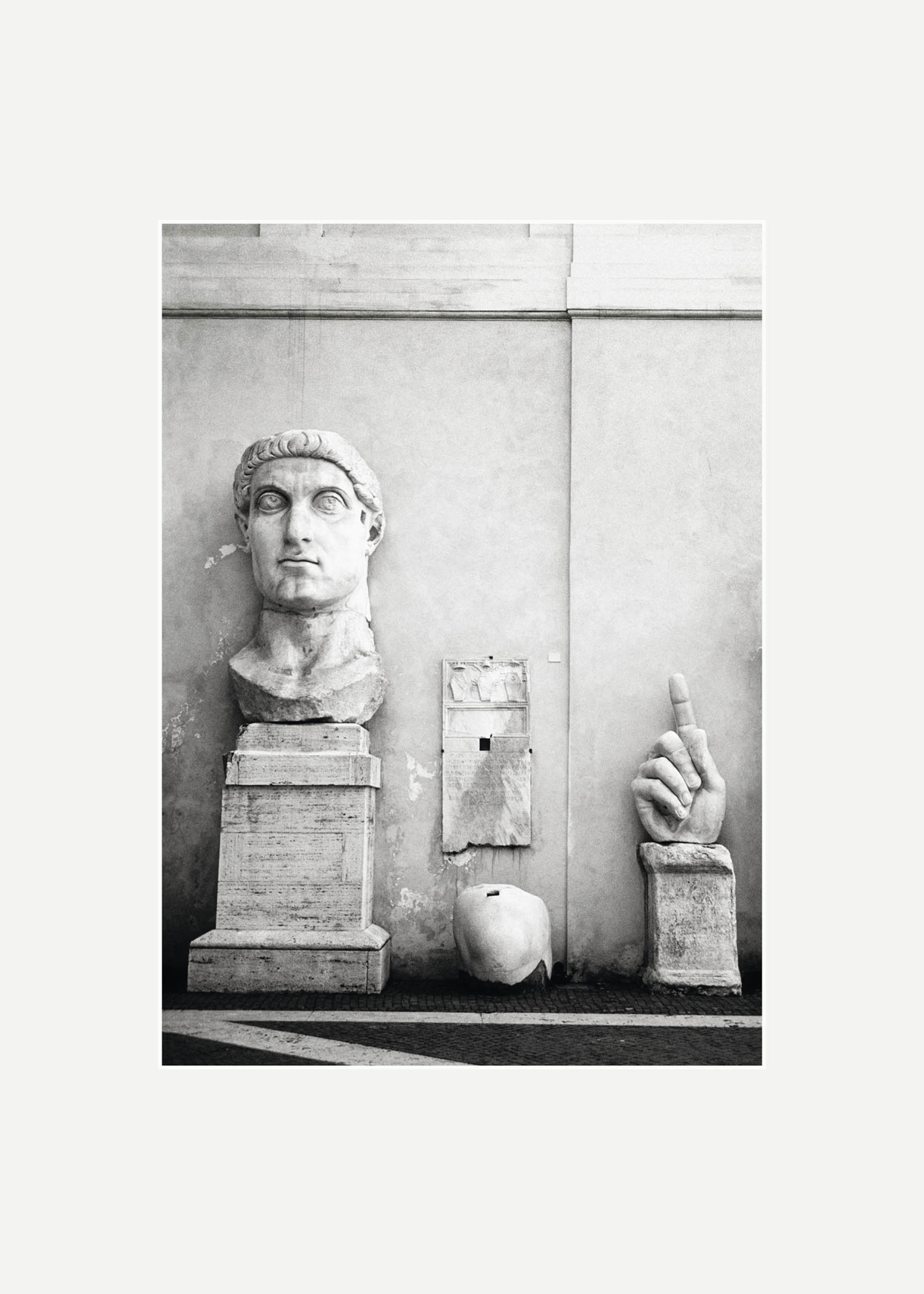 Constantine Poster - Black and white sculpture photography (70x100 cm)
