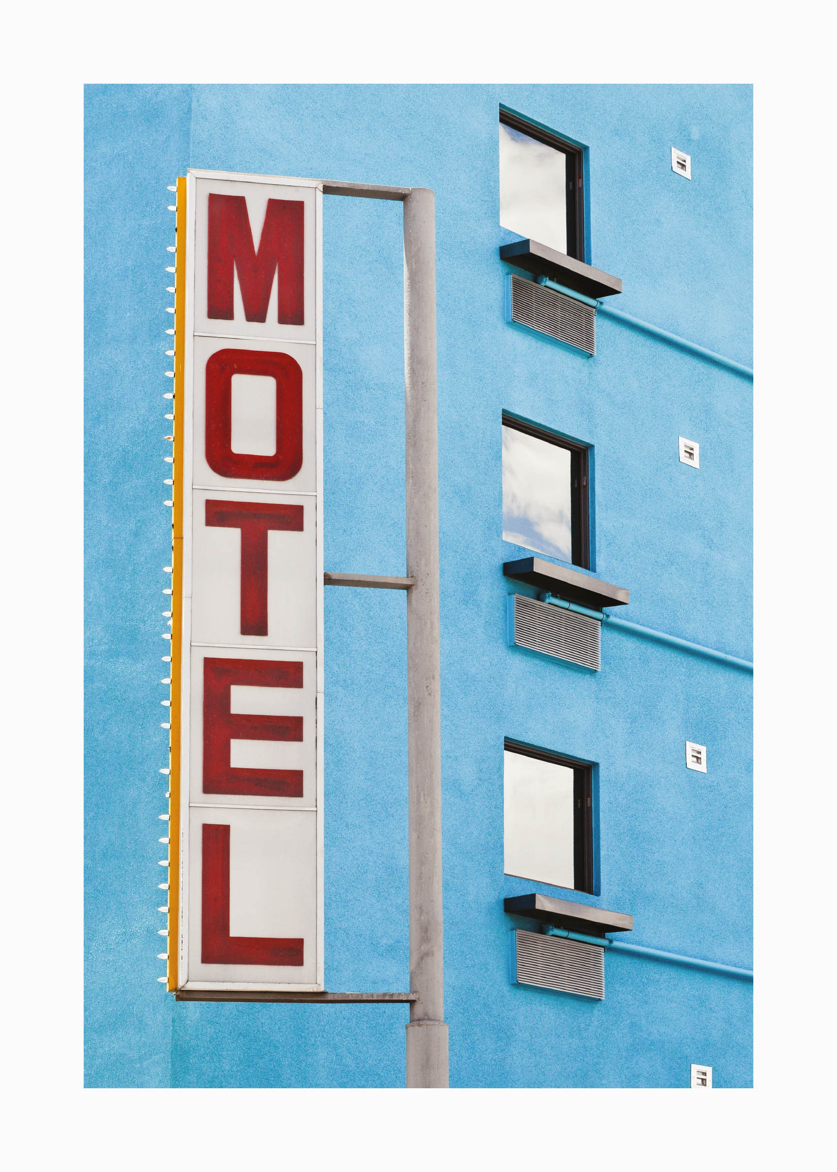 Highway Motel Poster - Architecture photography (40x50 cm)