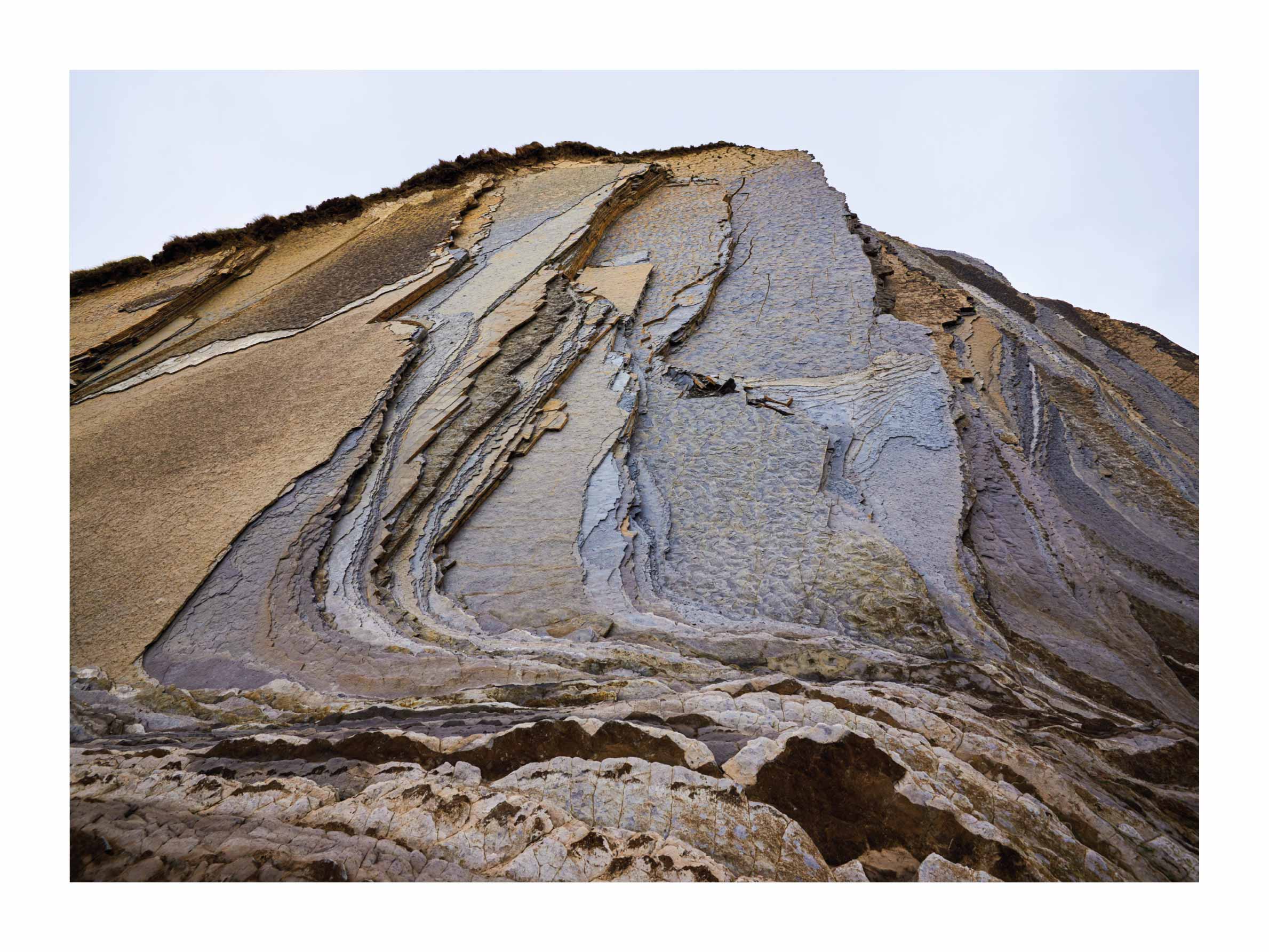 Strata Poster - Rock photography (50x70 cm)