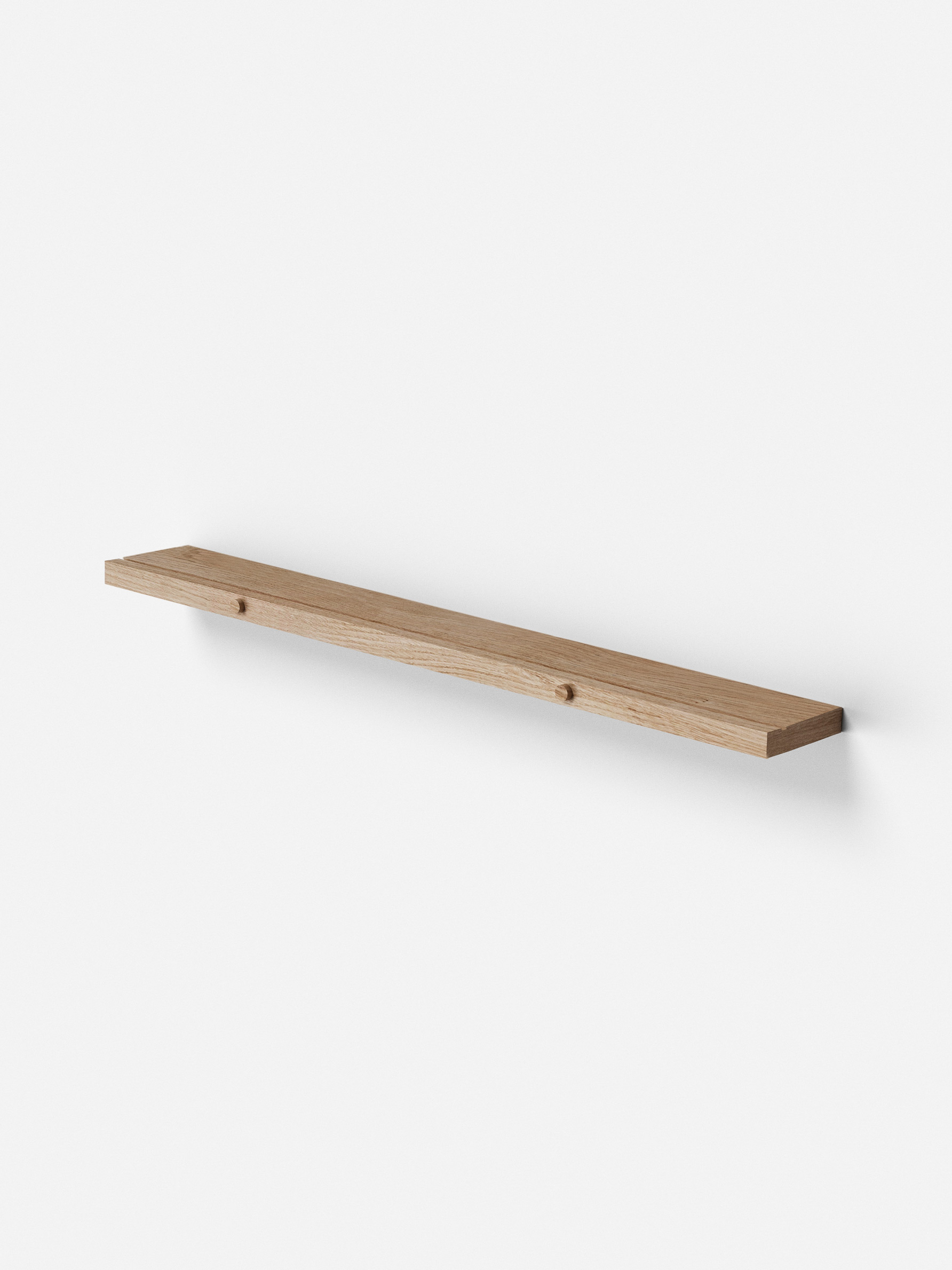 Moebe Picture Ledge Oak - Solid oak wall shelf (70 cm)